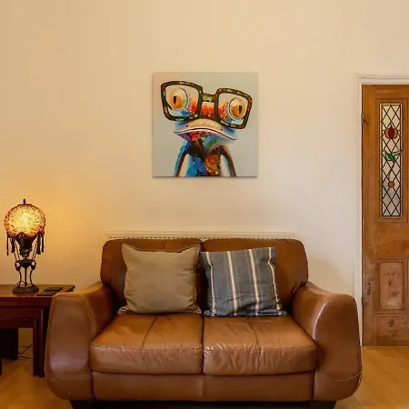 Holiday home Pass The Keys Best View In - 5 Bed Character House *