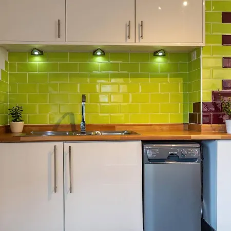 Holiday home Pass The Keys Best View In - 5 Bed Character House Birmingham